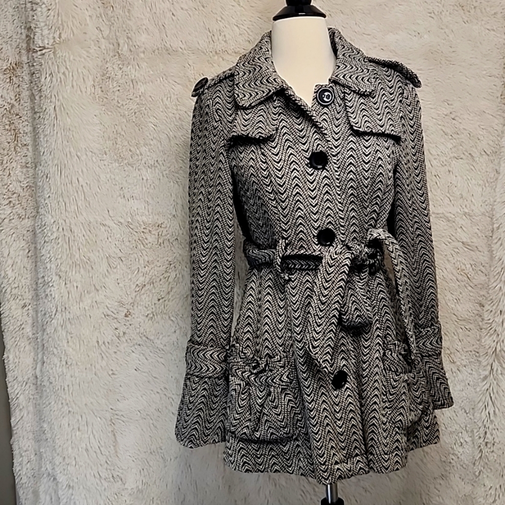 Chevron Trench Coat with Polka Dot Lining